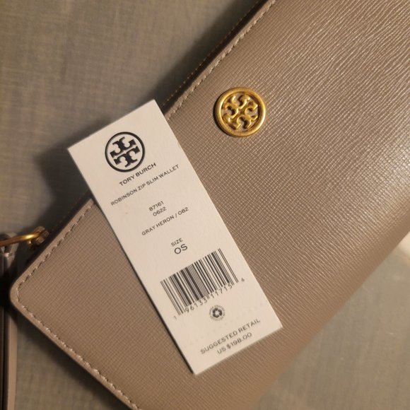 *SOLD* New with tags Tory Burch ROBINSON ZIP SLIM WALLE - Picture 11 of 16